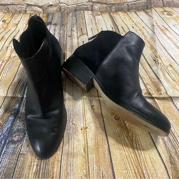 Cole Haan Grand OS Signature Elion Black Ankle Booties Size 9 - Picture 1 of 5